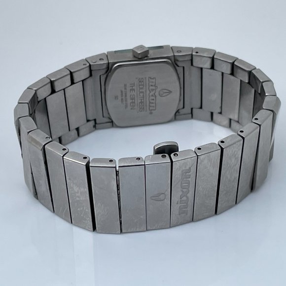 Nixon Wristwatch SEDUCTRESS THE SIREN Silver Tone - Picture 8 of 13